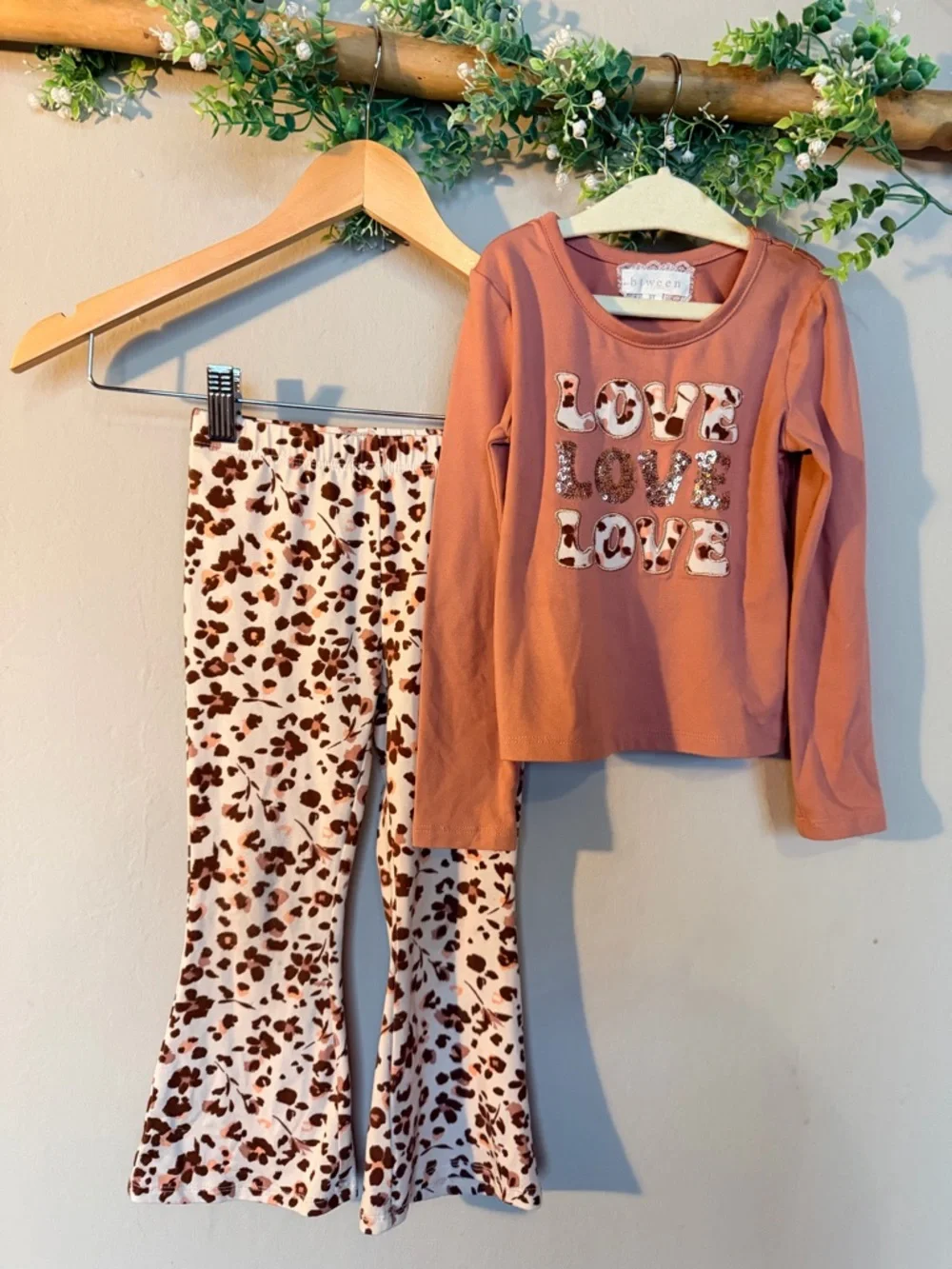 3T "LOVE" Leopard Kids Matching Set - Picture 5 of 6